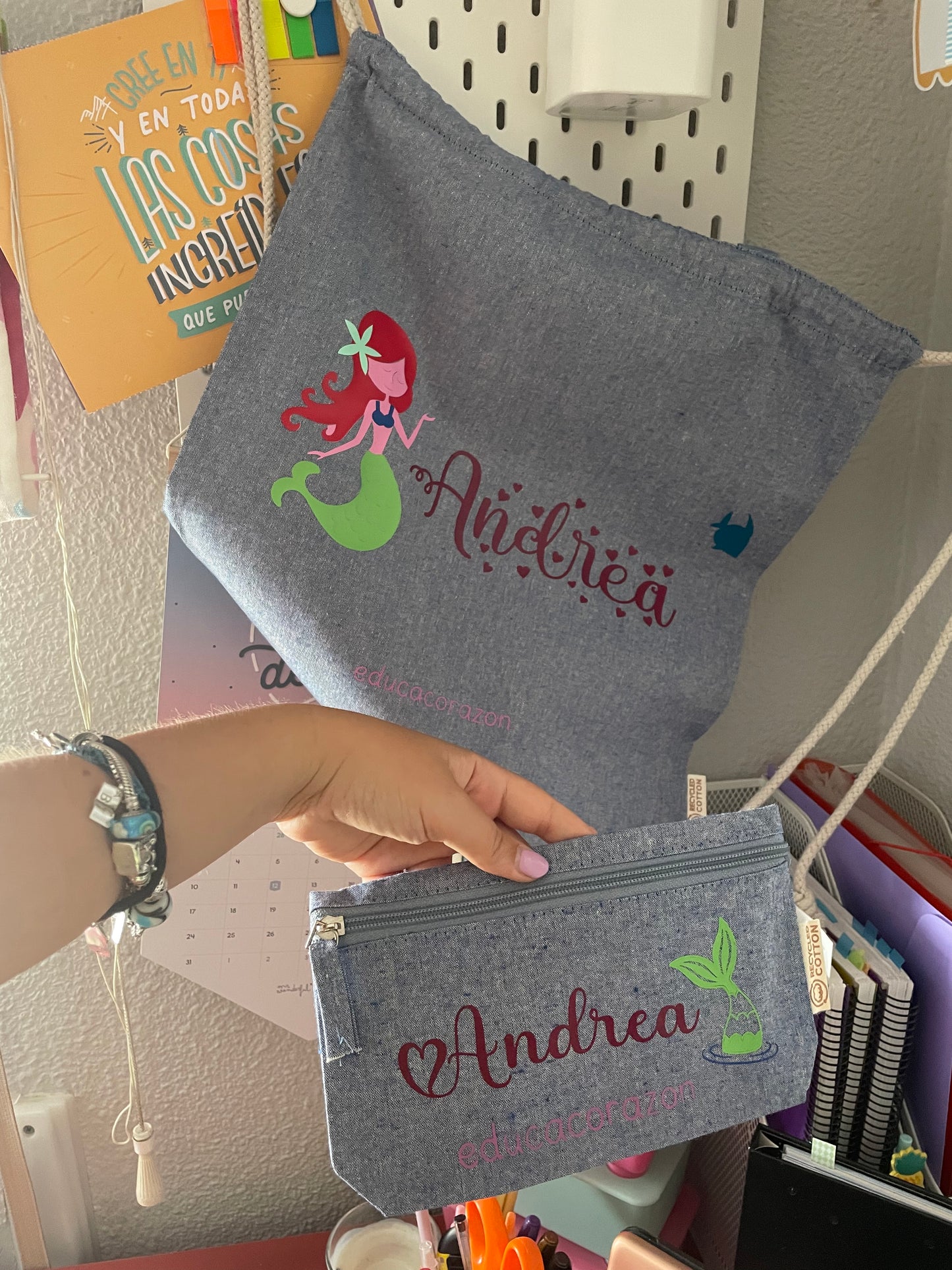 KIT BOLSO-MOCHILA Y ESTUCHE NOMBRE PERSONALIZADO
