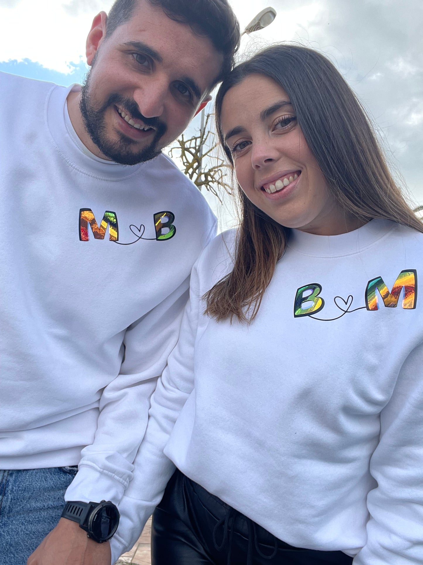 SUDADERA INICIALES ESPEJO
