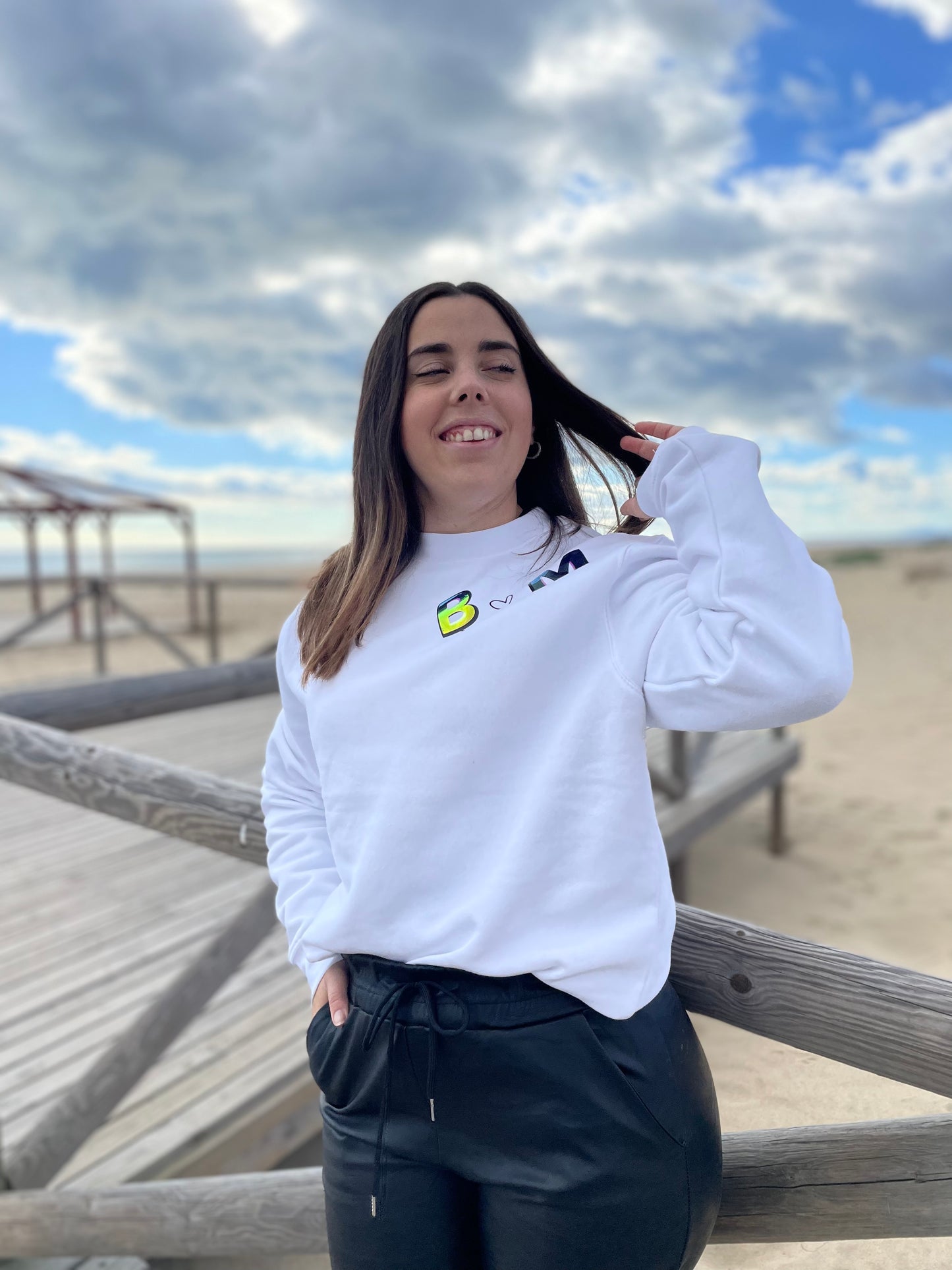 SUDADERA INICIALES ESPEJO